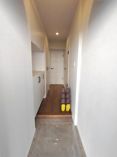 天白第二住宅5号棟(玄関)