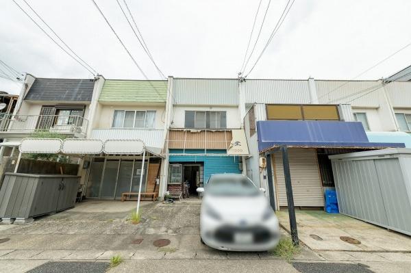 店舗付き中古テラスハウス　名東区香南1丁目