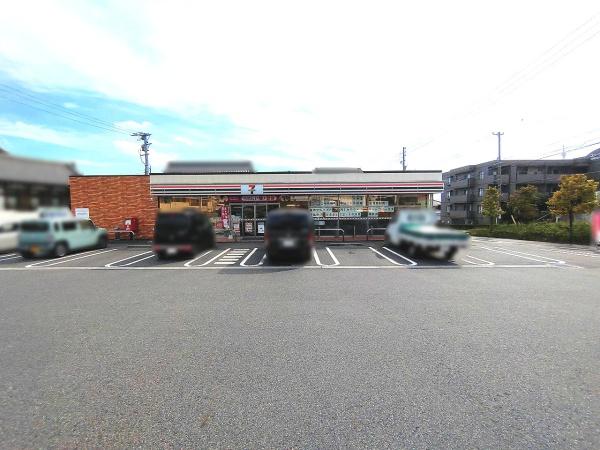 グラファーレ日進市岩崎台2期　全1棟(セブンイレブン日進岩崎町竹ノ山店)