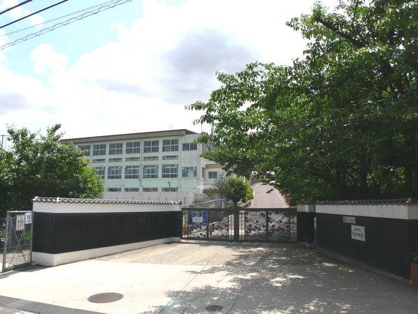 バンベール有松フォレスティエ(名古屋市立有松中学校)