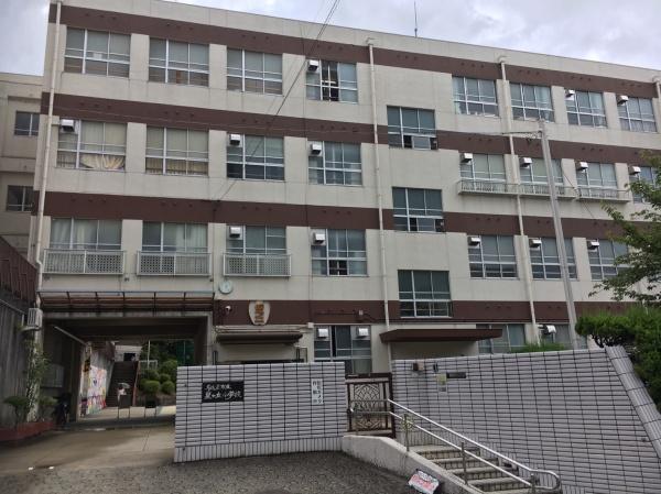 星ヶ丘アイリス北棟(名古屋市立星ケ丘小学校)