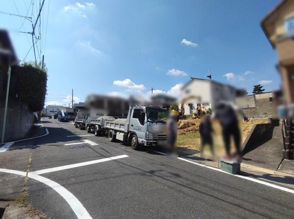 新築分譲住宅 名東区梅森坂3丁目 1号棟(前面道路含む現地写真)