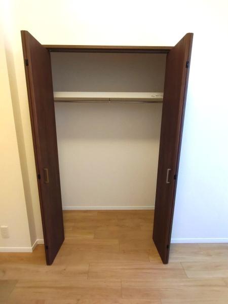 ライオンズヴィアーレ鹿山A棟