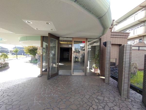 ライオンズヴィアーレ鹿山A棟