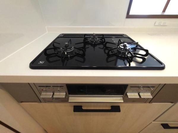 ライオンズヴィアーレ鹿山A棟