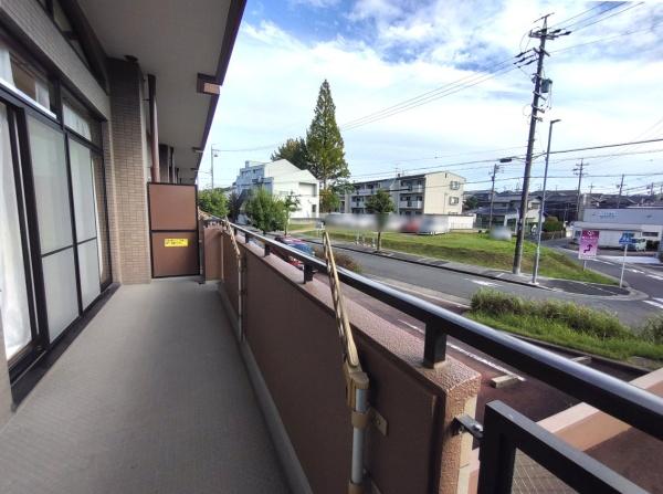 ライオンズヴィアーレ鹿山A棟