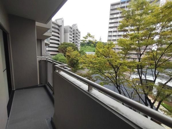 シンフォニアみなみが丘イーストコートD棟