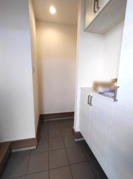 リーブルガーデン東郷町春木白土第2　全1棟