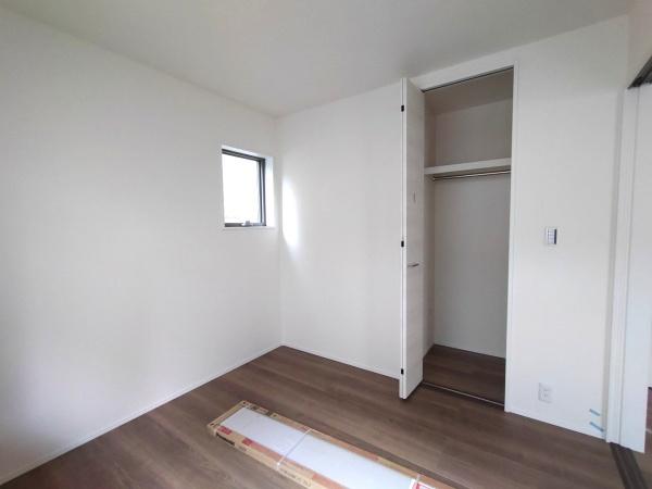 リーブルガーデン東郷町春木白土第2　全1棟