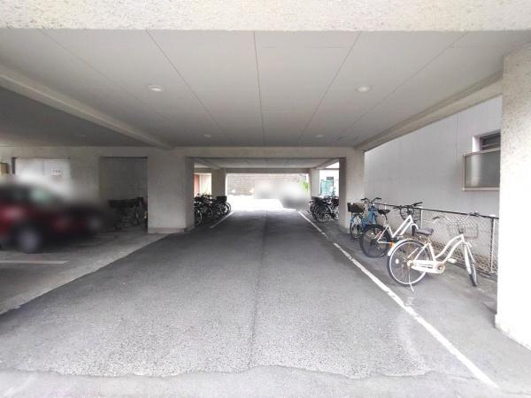 瑞穂スカイマンション(駐車場)