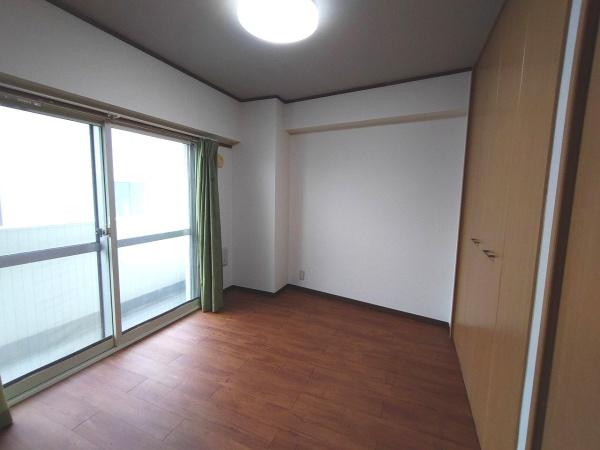 瑞穂スカイマンション(洋室)