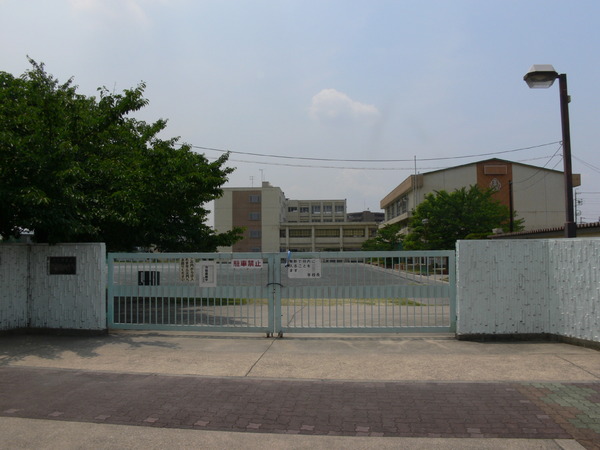 名古屋市緑区大高町字亀原の土地(名古屋市立大高北小学校)