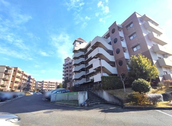 日進香久山杜の街102号棟