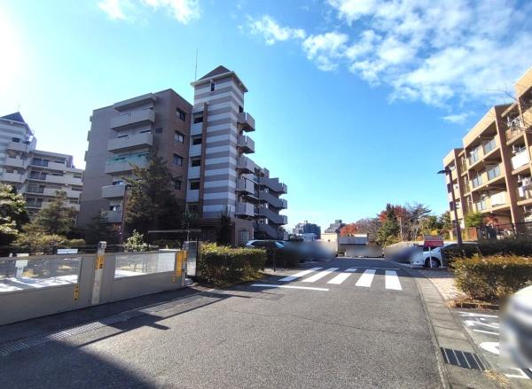 日進香久山杜の街102号棟