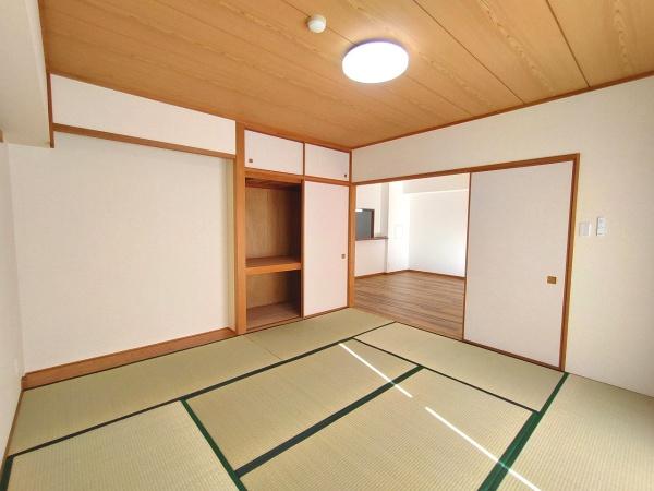 日進香久山杜の街102号棟