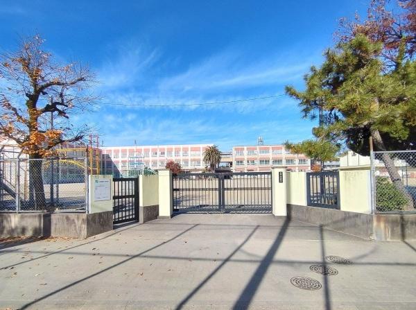 名古屋市中川区露橋町の土地(名古屋市立露橋小学校)