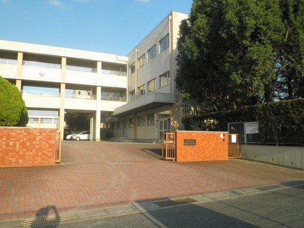 ローレルコートエスタ鹿山(名古屋市立旭出小学校)