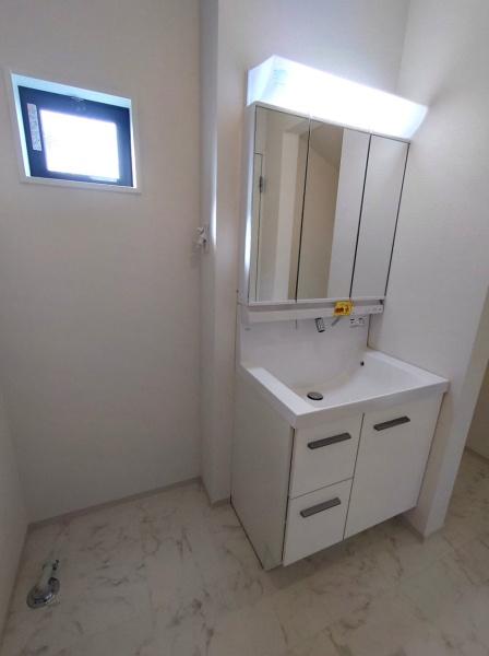 新築分譲住宅　緑区ほら貝1期　2号棟