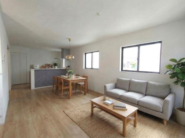 新築分譲住宅　緑区鳴海町5期　1号棟