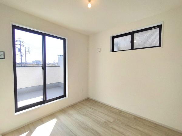 新築分譲住宅　緑区浦里1期　2号棟