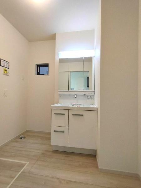 新築分譲住宅　緑区浦里1期　3号棟