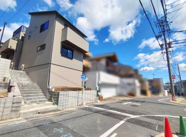 新築テラスハウス　フレスト名東区高間町　A1棟