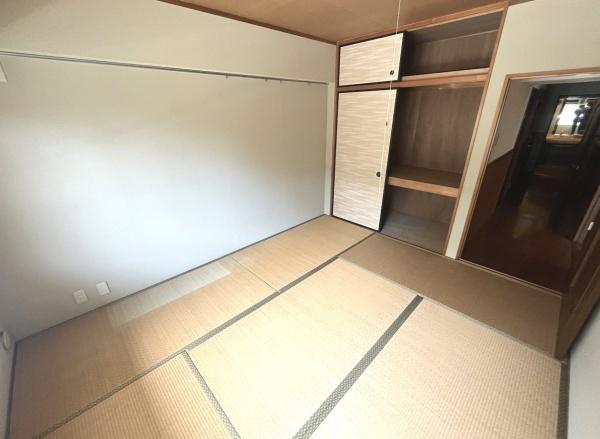 虹ヶ丘マンション本館