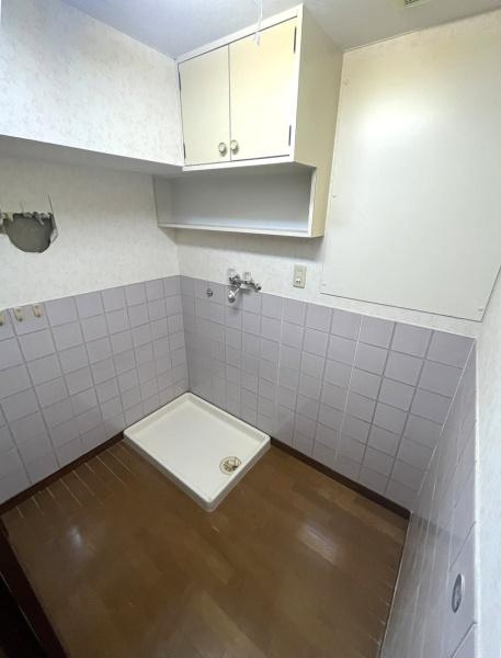 虹ヶ丘マンション本館