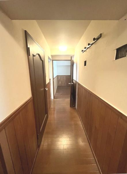 虹ヶ丘マンション本館