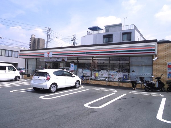 名古屋市昭和区藤成通５丁目の土地(セブンイレブン名古屋藤成通5丁目店)