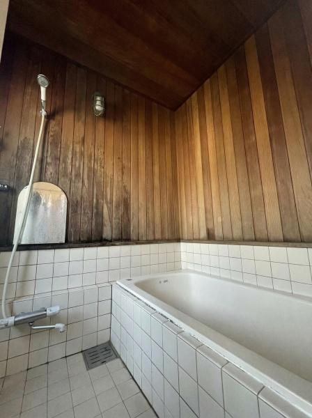 名古屋市名東区梅森坂３丁目の中古一戸建て