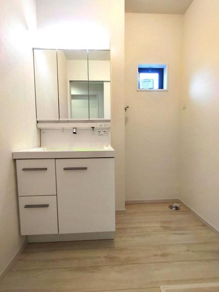 新築分譲住宅　瑞穂区中根町1期　全1棟