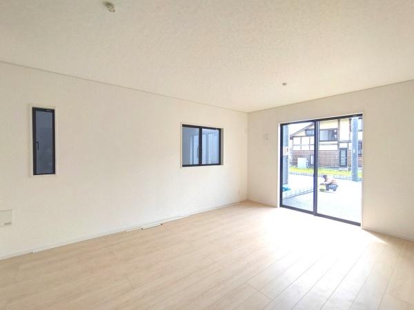 クレイドルガーデン東郷町諸輪第8　3号棟