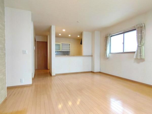 名古屋市緑区鳴海町字中汐田の中古一戸建て