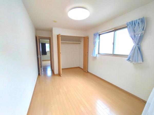 名古屋市緑区鳴海町字中汐田の中古一戸建て