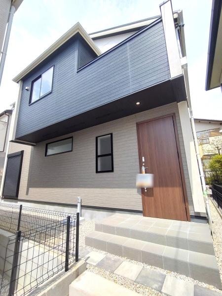 ブルーミングガーデン東郷町御岳2丁目4期　2号棟