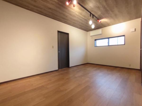 一宮市時之島字丸先の中古一戸建て