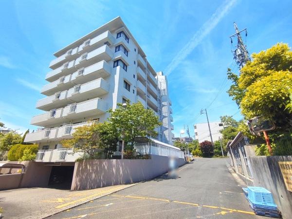 荘苑八事ビラージュ一番館