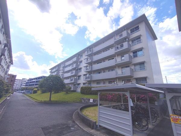 西一社団地　12号棟