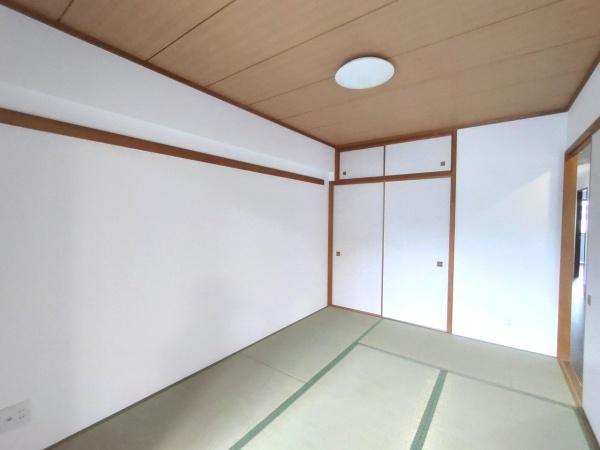 ユニーブル鳴海東ガーデンコート