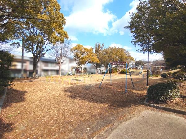 クレイドルガーデン天白区海老山町第3　1号棟(島田黒石第二公園)
