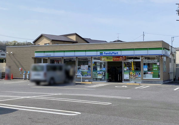 クレイドルガーデン天白区海老山町第3　3号棟(ファミリーマート天白海老山町店)
