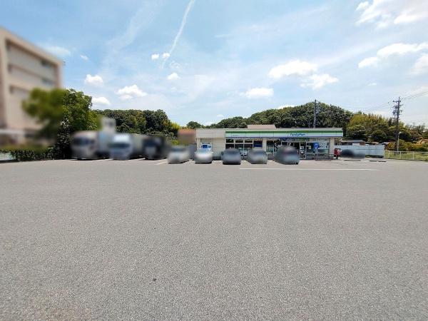ブルーミングガーデン日進市三本木町廻間　全1棟(ファミリーマート日進三本木町店)