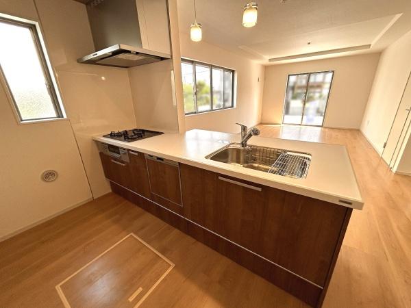 新築分譲住宅　天白区福池6期　全1棟