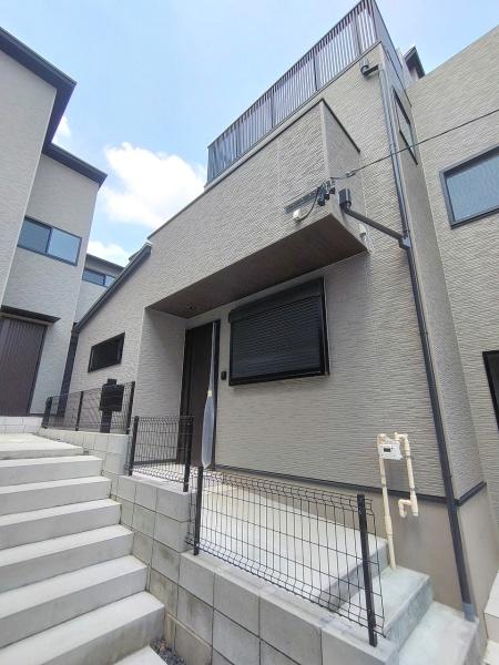 新築テラスハウス　フレスト名東区高間町　A2棟