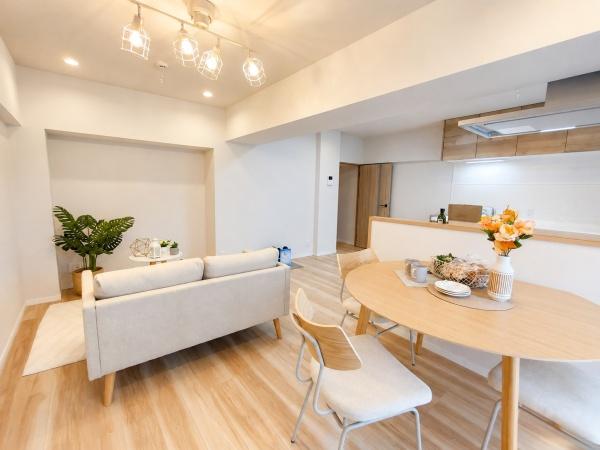 虹ケ丘マンション本館