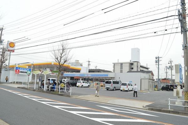 ユーハイツ天白(ローソン天白大根町店)