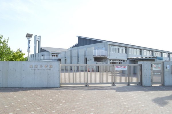ファーストタウン愛知郡第1東郷町三ツ池　2号棟(東郷町立兵庫小学校)
