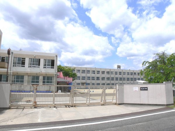 ブルーミングガーデン緑区東神の倉1丁目　1号棟(名古屋市立神の倉小学校)
