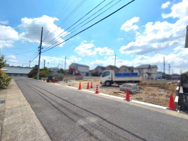 ブルーミングガーデン緑区東神の倉1丁目　3号棟